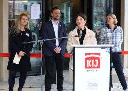 Buecherei Und Buergerdienste Jetzt Am Engelplatz In Jena 06